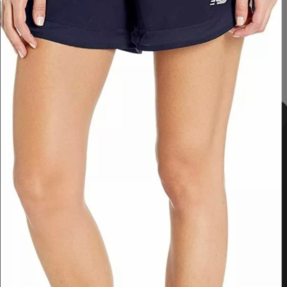 New Balance Women's Accelerate 5 inch Shorts
